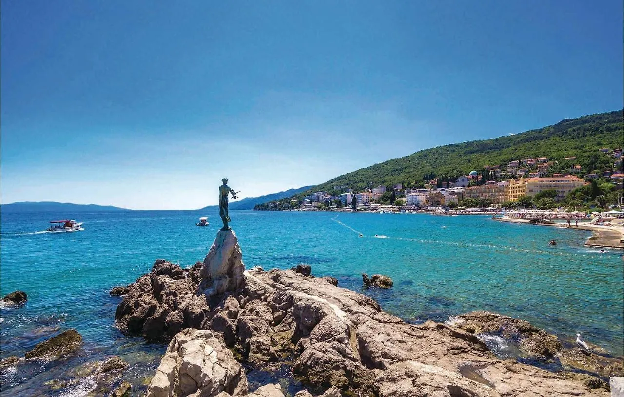 1 Bedroom Stunning Apartment In Rijeka