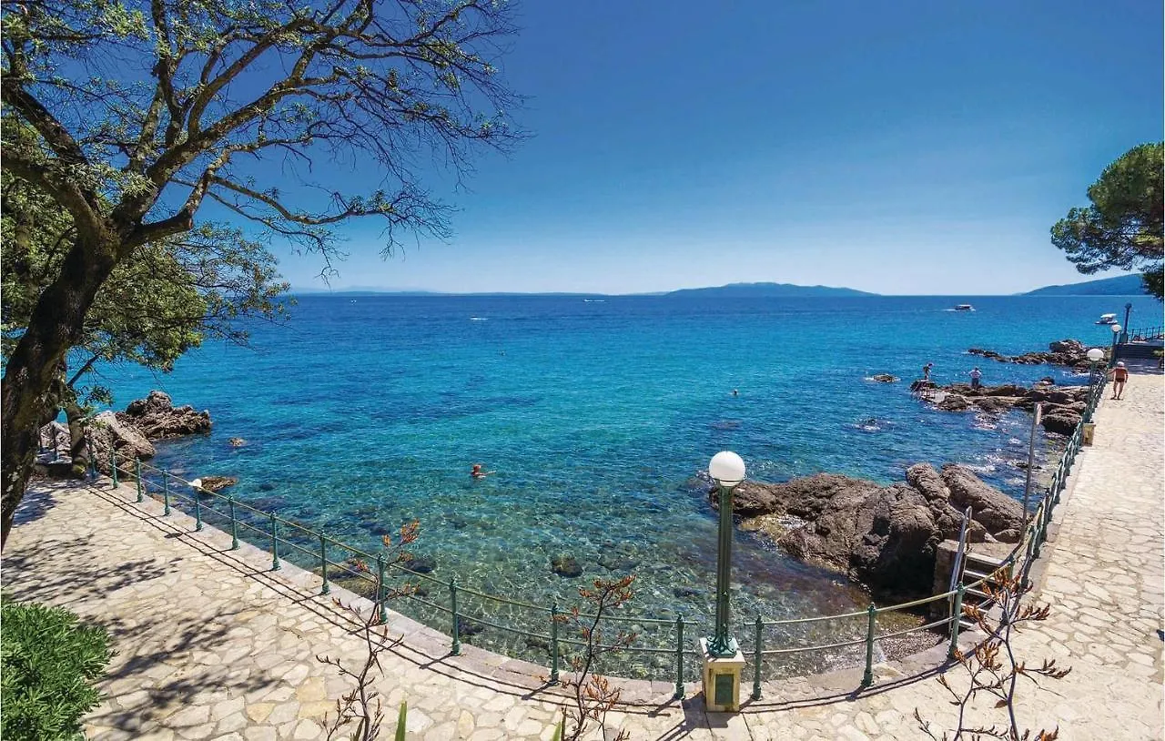 1 Bedroom Stunning Apartment In Rijeka